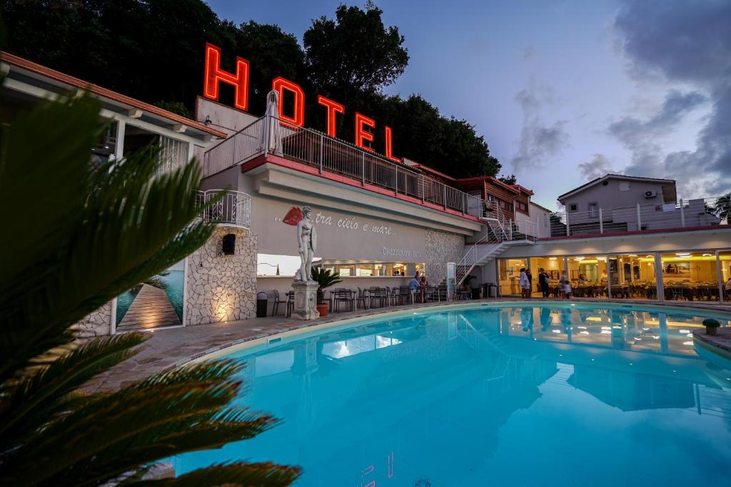 Hotel Orizzonte Blu Spiaggia Privata Tropea